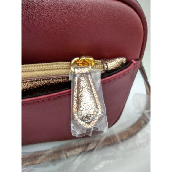 GILI / QVC Bags Gili Cranberry Crossbody Bag With Removable Pouch